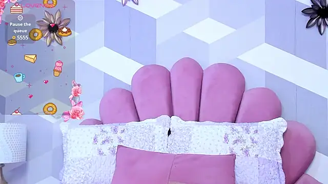 KylieMonnett online show from 02.22.25