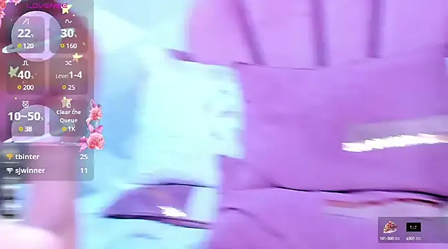 KylieMonnett online show from 03.10.25