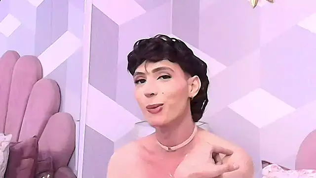 KylieMonnett online show from 10.11.25