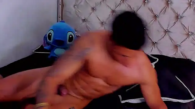 Andrew wolf7 online show from 11.16.25