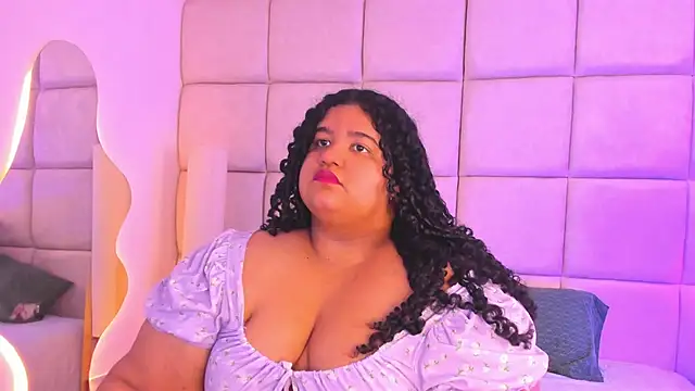 Miley Collins online show from 11.11.25