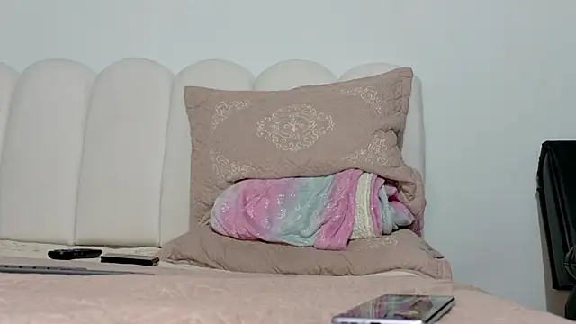 latinfeet-qos online show from 03.20.26