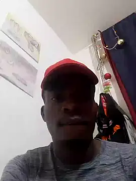 Snapshot of yezz3011 chatting on 12.18.24 yezz3011 online show from 12.18.24