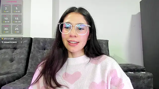 Snapshot of emmadiaz1 chatting on 02.02.26 emmadiaz1 online show from 02.02.26