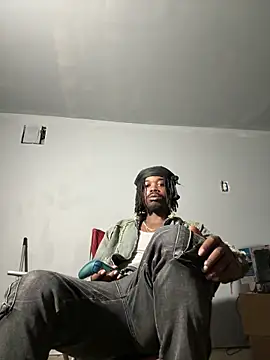 SluttyLyfe4L online show from 02.18.26