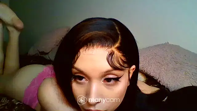 Snapshot of bambibarbi chatting on 01.13.25 bambibarbi online show from 01.13.25