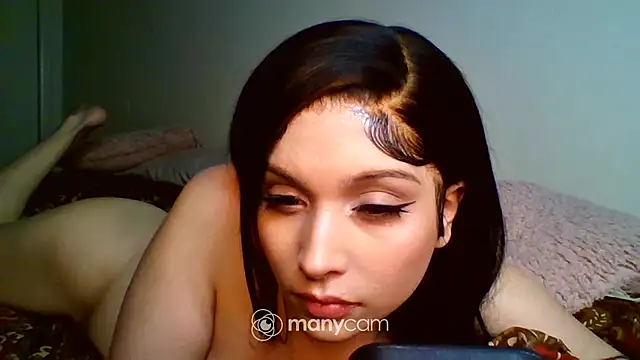 Snapshot of bambibarbi chatting on 01.24.25 bambibarbi online show from 01.24.25
