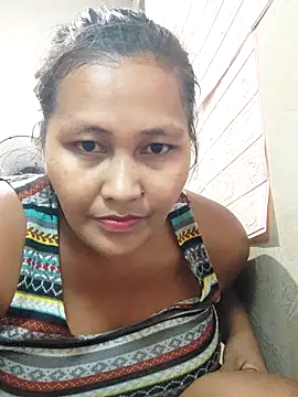 Sweetchuby1995 online show from 04.19.26