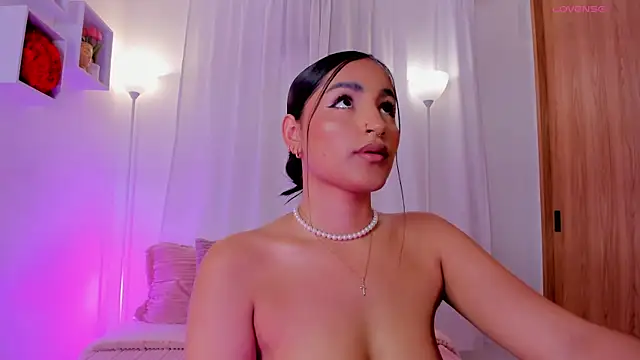 AishaPeyton online show from 07.16.26