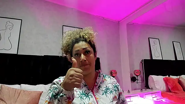 Katti Barrera online show from 02.03.25