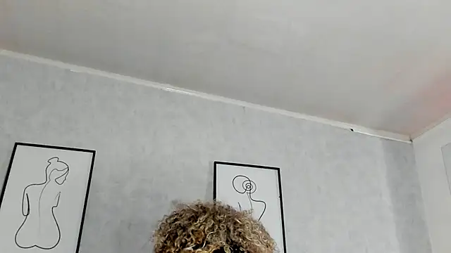 Katti Barrera online show from 02.26.25