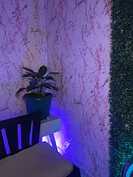 Katti Barrera online show from 02.20.26