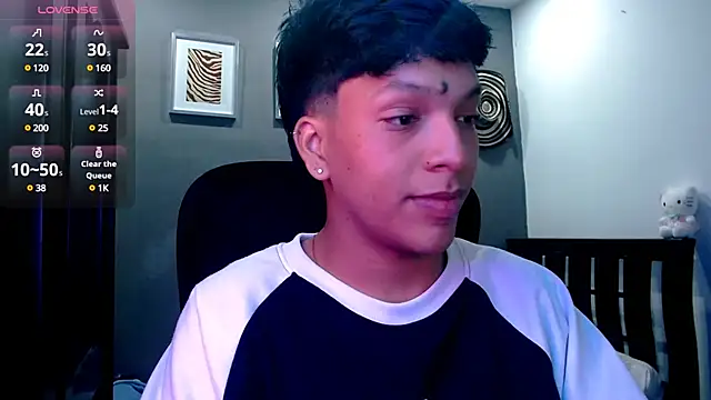 Snapshot of Xander_bonnet1 chatting on 01.15.25 Xander bonnet1 online show from 01.15.25