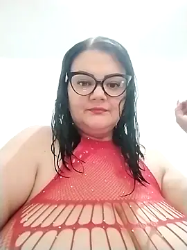 Snapshot of Madisonpalacio chatting on 04.29.26 Madisonpalacio online show from 04.29.26