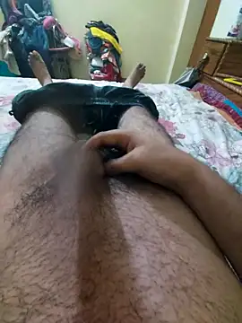 Snapshot of hard_cock99 chatting on 09.24.25 hard cock99 online show from 09.24.25