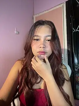 ursweet babygirl online show from 04.18.26