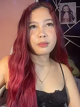 Snapshot of ursweet_babygirl chatting on 06.14.26 ursweet babygirl online show from 06.14.26