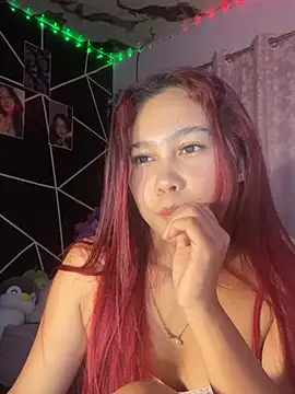 Snapshot of ursweet_babygirl chatting on 07.04.26 ursweet babygirl online show from 07.04.26