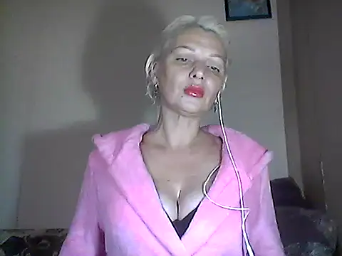 MaryJane441 online show from 10.20.25