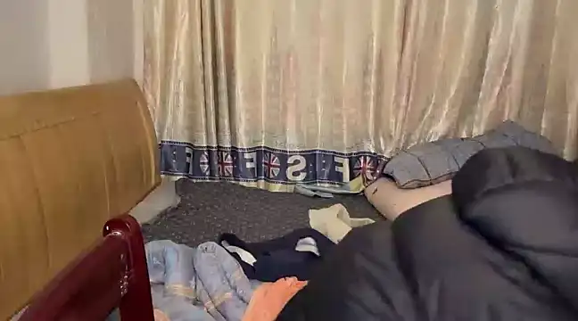 xiaottt1918 online show from 01.12.25