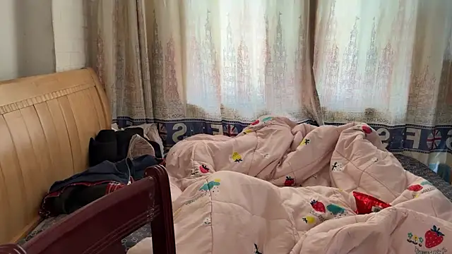 xiaottt1918 online show from 01.18.25