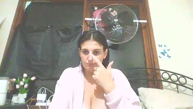 Clarissaroseyplus1 online show from 02.25.26