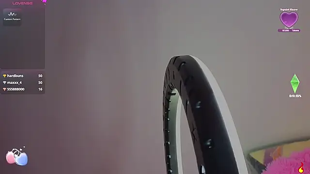 littlevixen18 online show from 12.17.24