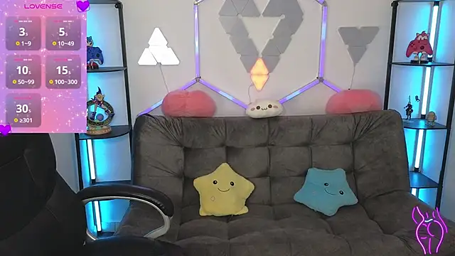 littlevixen18 online show from 12.20.24