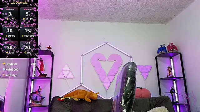 littlevixen18 online show from 02.27.25