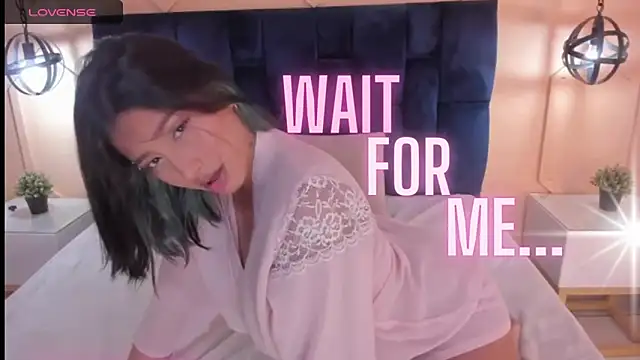 Snapshot of Yazmin_rouse chatting on 12.19.24 Yazmin rouse online show from 12.19.24