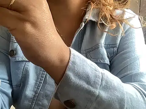Snapshot of sassypooja chatting on 01.21.25 sassypooja online show from 01.21.25