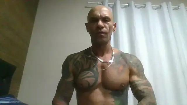 Snapshot of Arc8njoblack chatting on 05.26.26 Arc8njoblack online show from 05.26.26