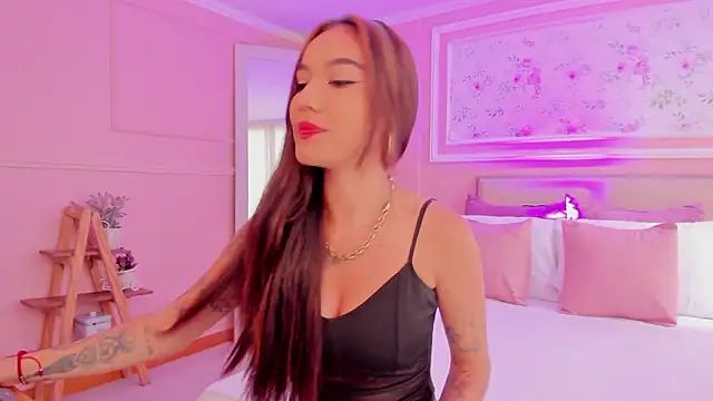 scarlet castro online show from 03.06.26