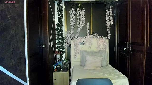 SexyNaf online show from 09.10.25