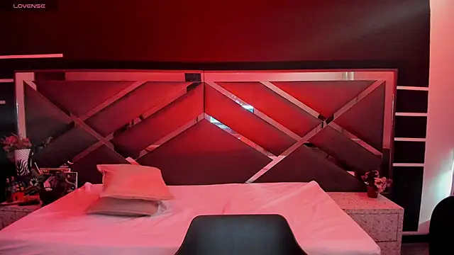 SexyNaf online show from 09.19.25