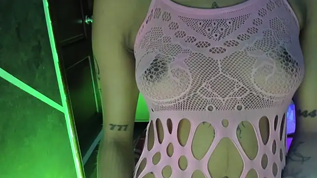 SexyNaf online show from 10.13.25