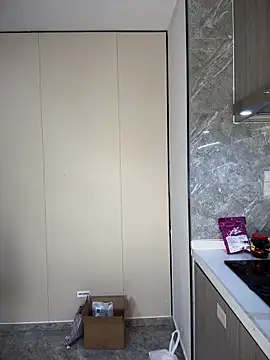 Tastemystrawberry online show from 01.29.25