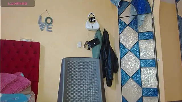 cristinamontiel online show from 02.02.25