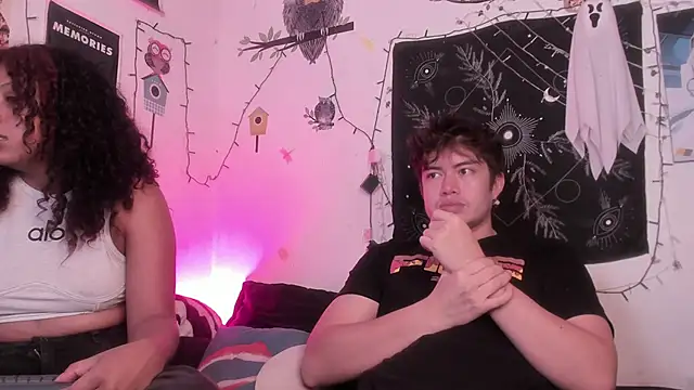 hothoneychile online show from 11.25.25