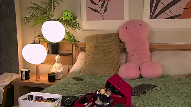 Snapshot of AshleyDouglas chatting on 01.18.25 AshleyDouglas online show from 01.18.25