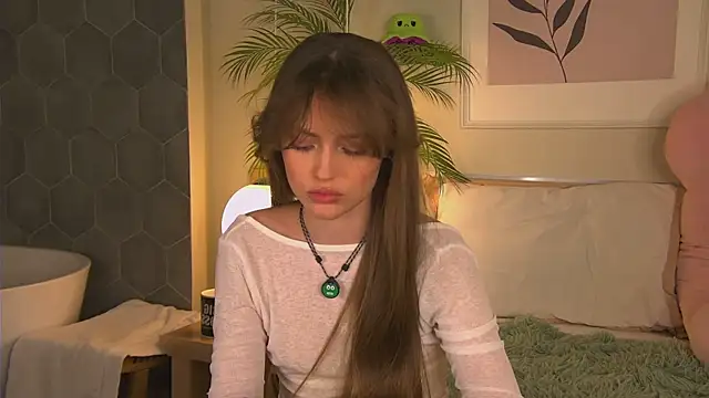 Snapshot of AshleyDouglas chatting on 02.08.25 AshleyDouglas online show from 02.08.25