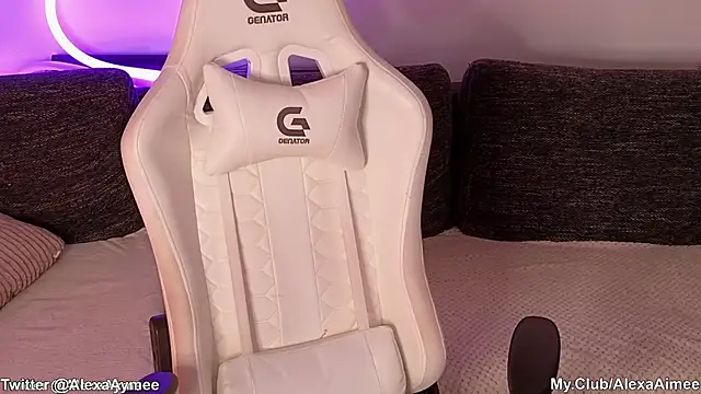 AlexaAimee online show from 03.06.26