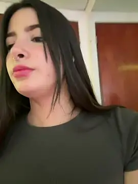 Snapshot of annaharper- chatting on 03.16.25 annaharper- online show from 03.16.25