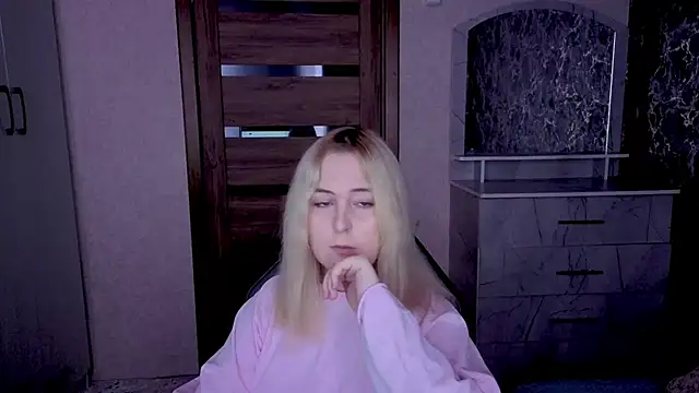 Kristy-Max online show from 04.21.26