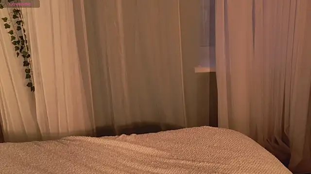 SunnyRisha online show from 10.24.25