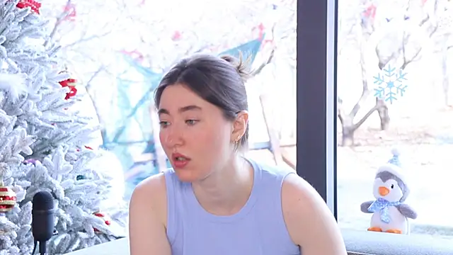 Snapshot of GentleSparkMay chatting on 12.29.24 GentleSparkMay online show from 12.29.24