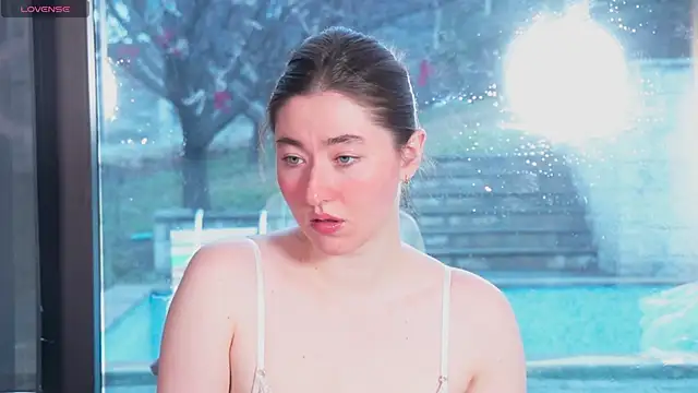 Snapshot of GentleSparkMay chatting on 02.08.25 GentleSparkMay online show from 02.08.25