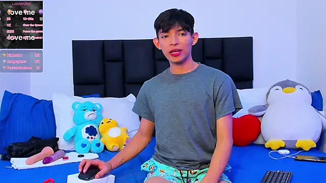 Snapshot of Tonny_twink_ chatting on 03.12.25 Tonny twink  online show from 03.12.25