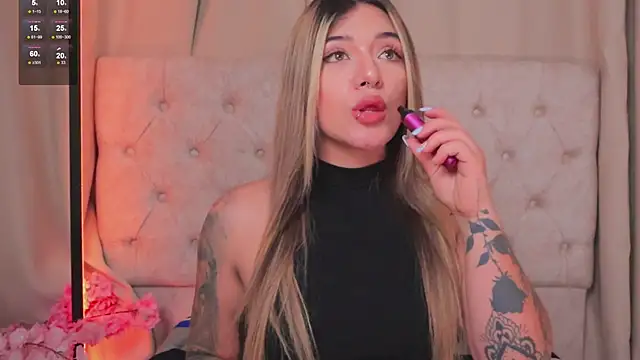 ashleyvalirya online show from 03.04.25