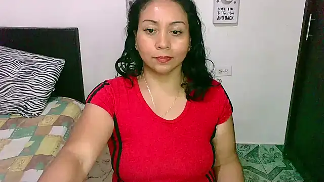 zaray bella online show from 02.14.25